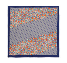 Charger l'image dans la galerie, Carré de soie Jade orange