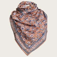 Charger l'image dans la galerie, Foulard en coton qualité abricot made in france