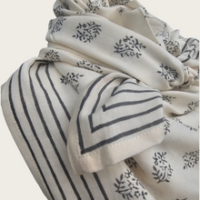 Charger l'image dans la galerie, Foulard Delhi Latte