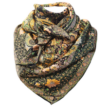 Charger l'image dans la galerie, Grand carré de soie doré