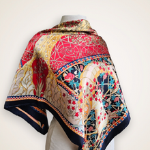 Charger l'image dans la galerie, Carré de soie Arbre de vie rouge