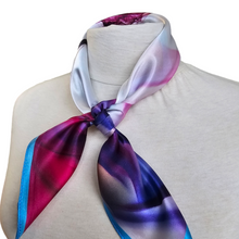 Charger l'image dans la galerie, Carré de soie Sandra