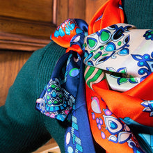 Charger l'image dans la galerie, Carré de soie femme