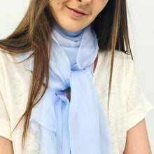 Charger l'image dans la galerie, Étole Diana bleu ciel
