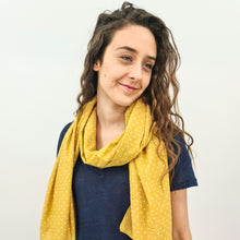Charger l'image dans la galerie, Foulard Lou jaune