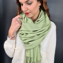 Charger l'image dans la galerie, Étole mixte Cachemire et Laine Liam vert anis