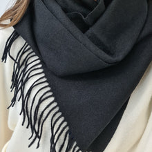 Charger l'image dans la galerie, Écharpe mixte Cachemire et Laine Andréa Noir
