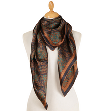 Charger l'image dans la galerie, Carré de soie Raphaële