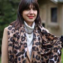 Charger l'image dans la galerie, Écharpe Leopard