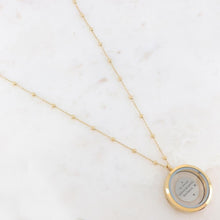 Charger l'image dans la galerie, Sautoir Médaillon rond ouvrant