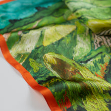 Charger l'image dans la galerie, Carré de soie La plaine d'Auvers