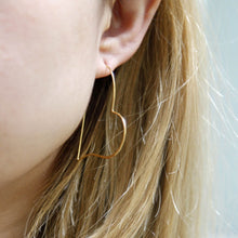 Charger l'image dans la galerie, Boucle d'oreille Cardie plaqué or