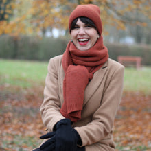 Charger l'image dans la galerie, Bonnet Swann laine Rouille